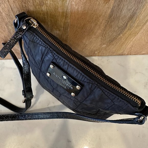 KATE SPADE QUILTED NYLON BLACK CROSSBODY BAG WITH LEATHER SHOULDER STRAP - Picture 8 of 9